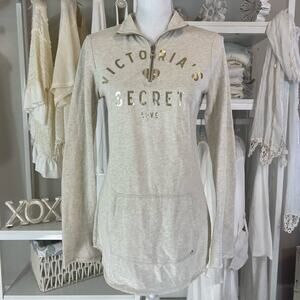 Victoria’s Secret women's size XS Light beige 1/4 zip pullover sweat shirt #1006